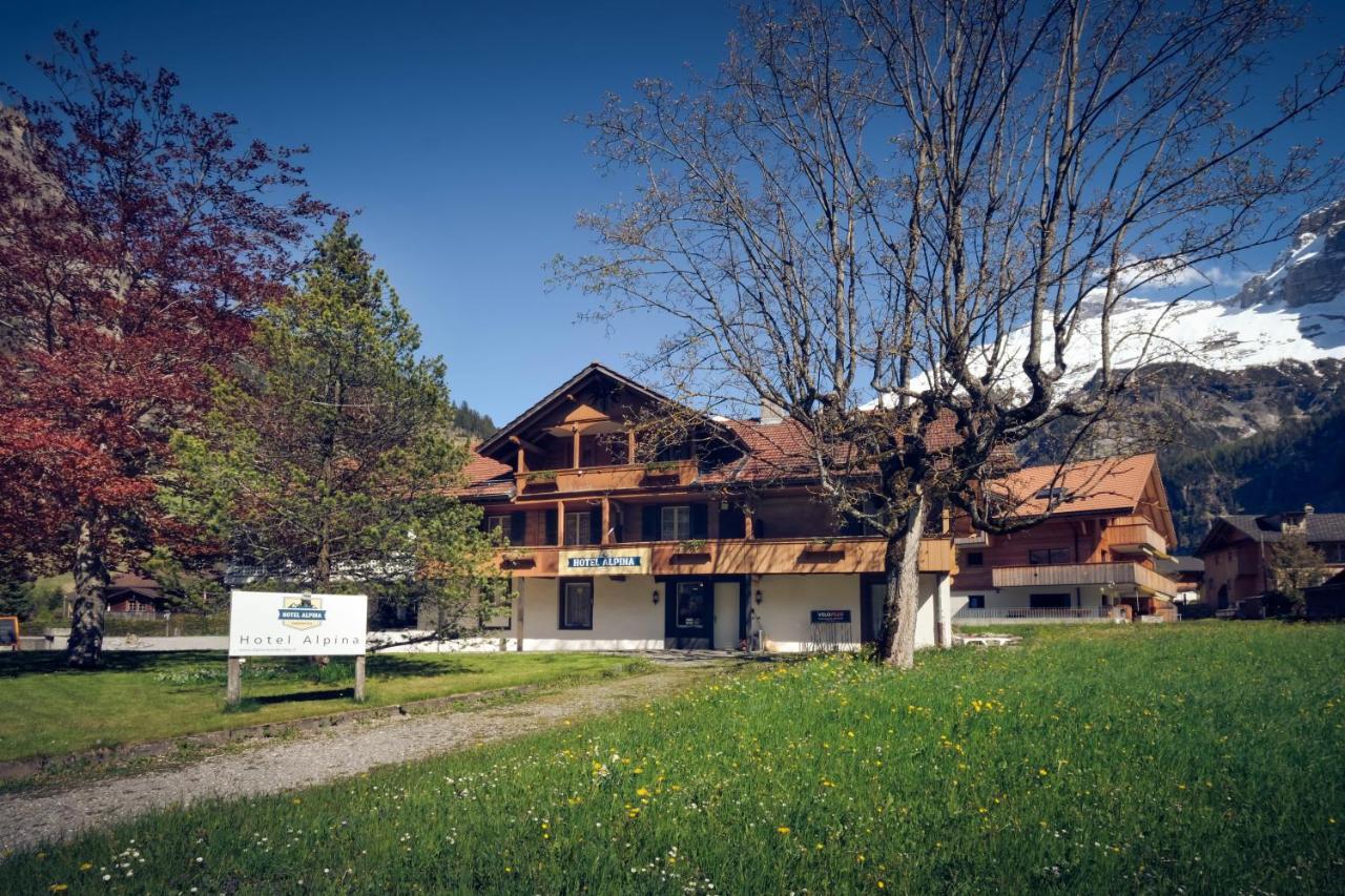 Hotel Alpina Kandersteg Bagian luar foto