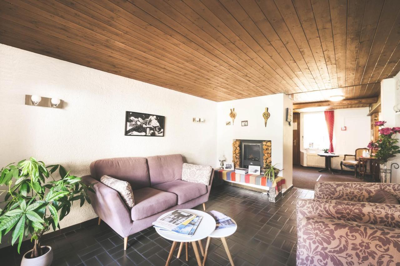 Hotel Alpina Kandersteg Bagian luar foto