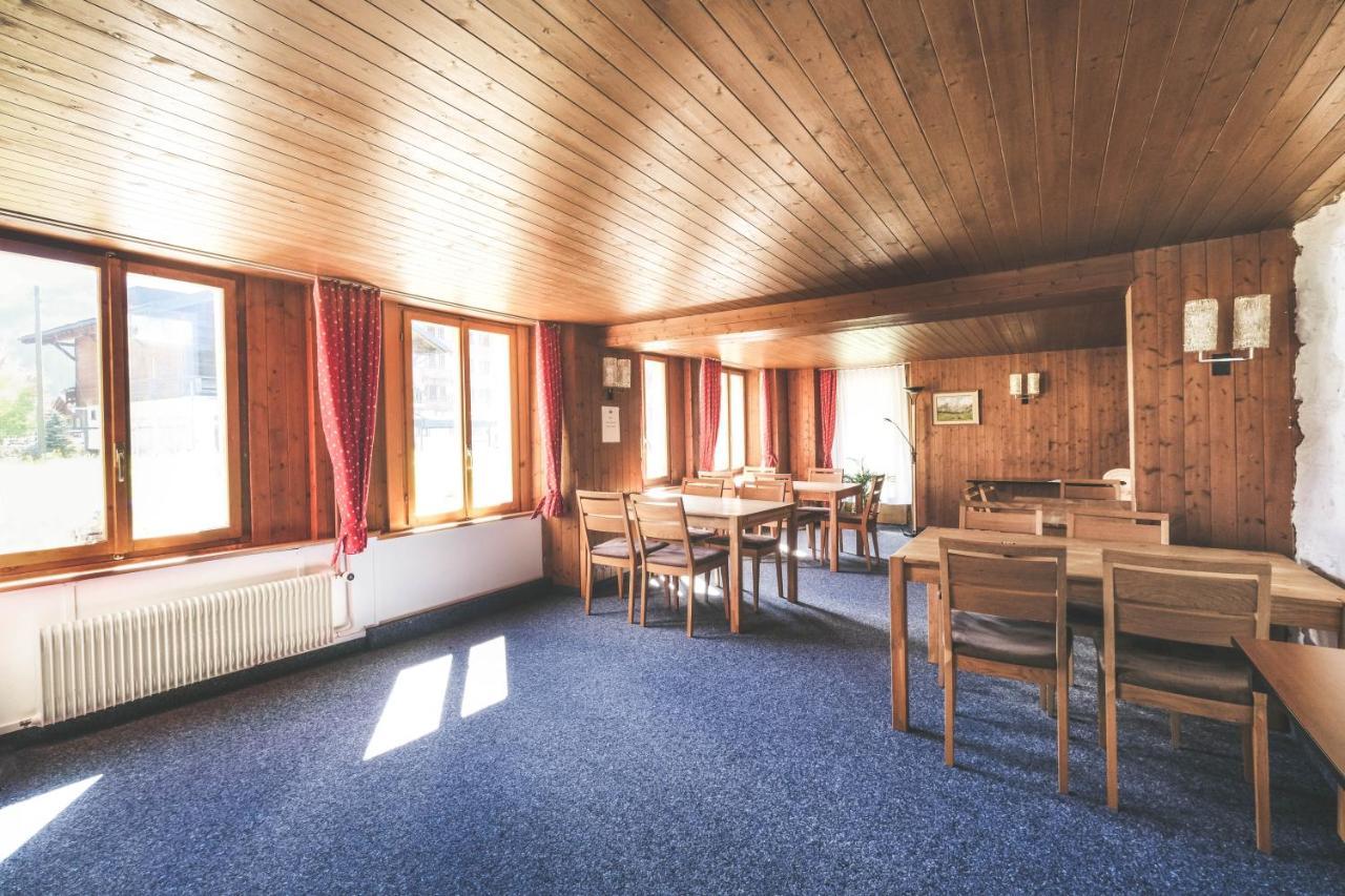 Hotel Alpina Kandersteg Bagian luar foto