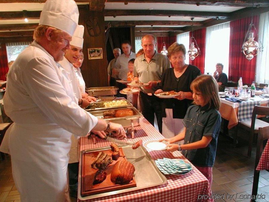 Hotel Alpina Kandersteg Restoran foto